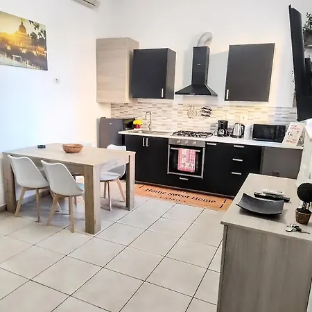 Apartament Domus Tiziano 30 Meters From The C Line Rzym